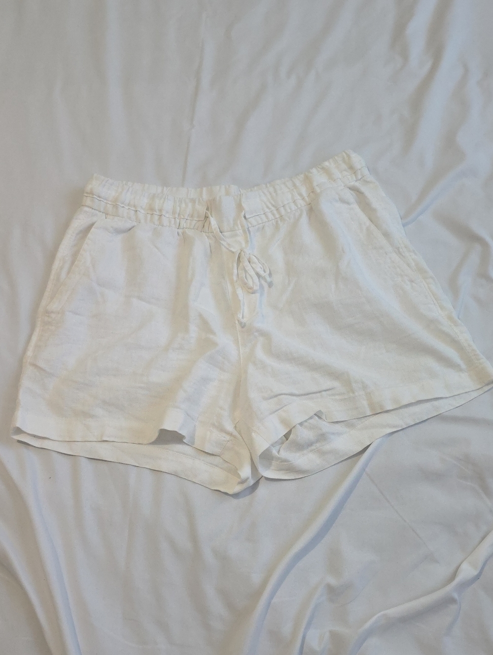 Old Navy White High-Waist Linen-Blend Drawstring Shorts